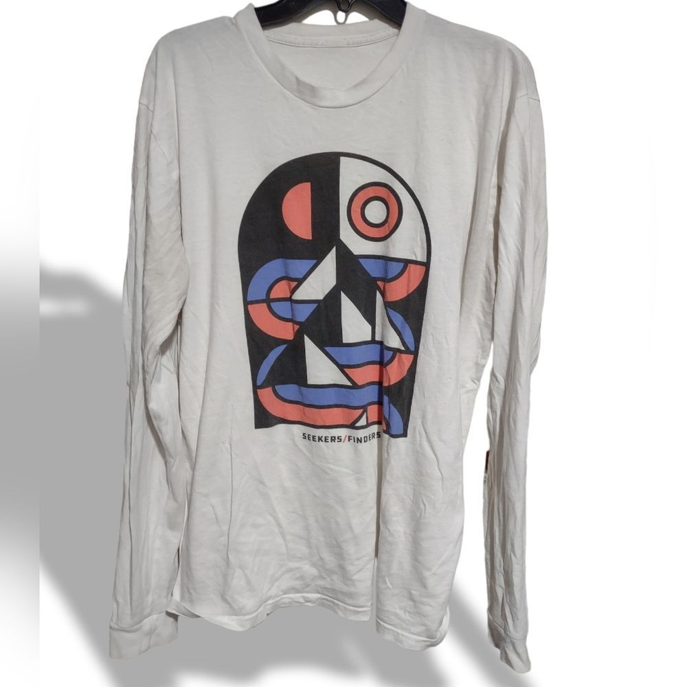 Long sleeve seekers/finders tshirt